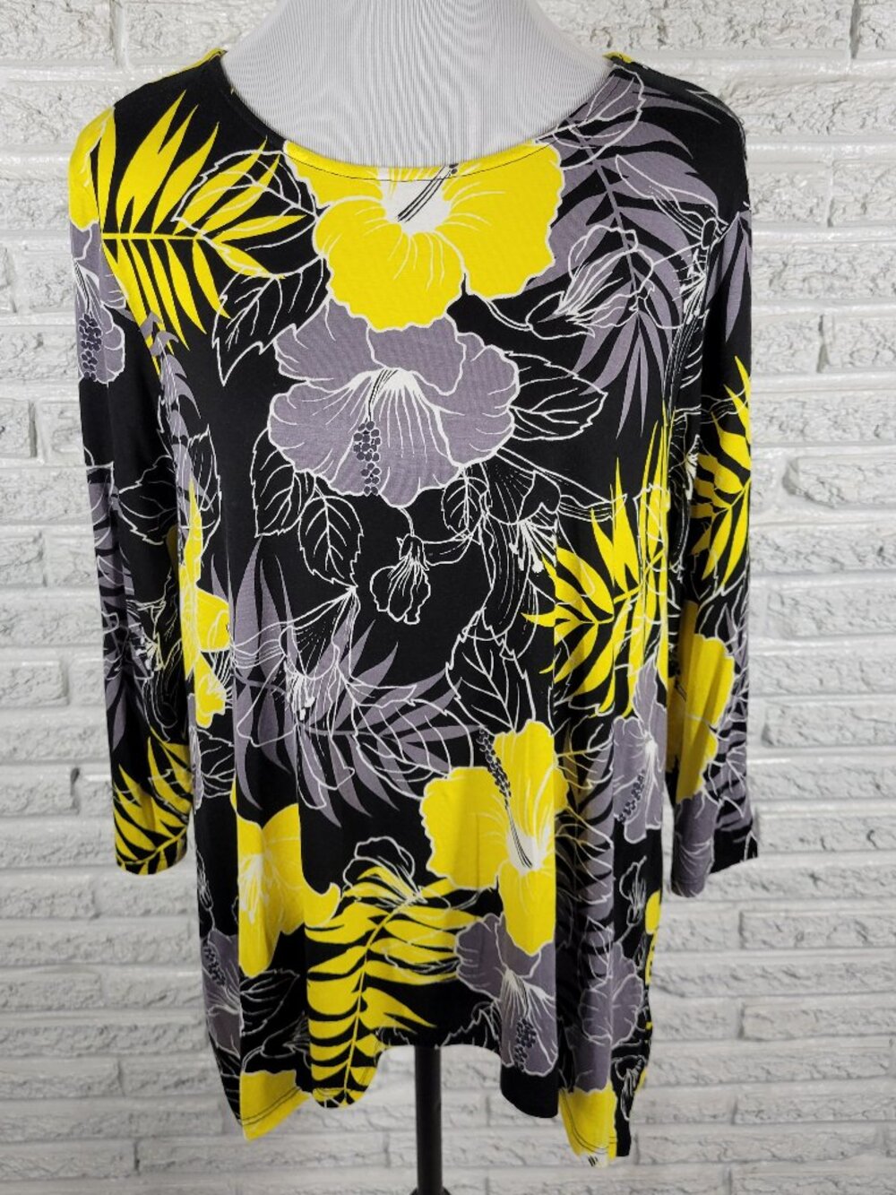 Ruby Rd PXL Petite Womens Yellow Black Floral Asymmetric 3/4 Sleeve Top FLO55E